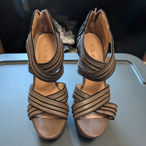 L.A.M.B Bernadette Leather Wedge W7.5 - Picture 5 of 8